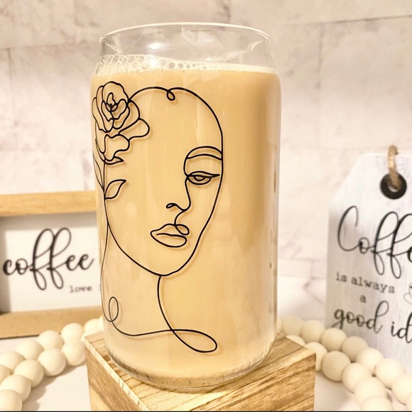 🌟HOST PICK🌟🌺Floral Woman Beer Can Glass🌺 - Picture 4 of 4